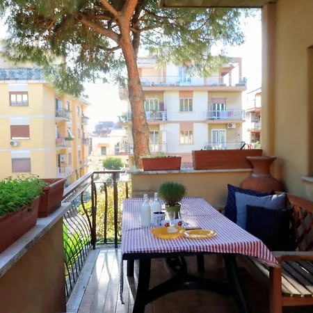Gemelli Apartment